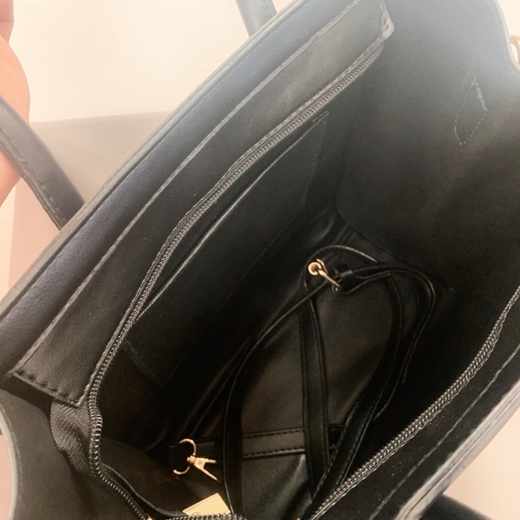 Phantom Top Handle Open Tote Handbag with Zipper Closure in Black Faux Leather - Picture 5 of 5